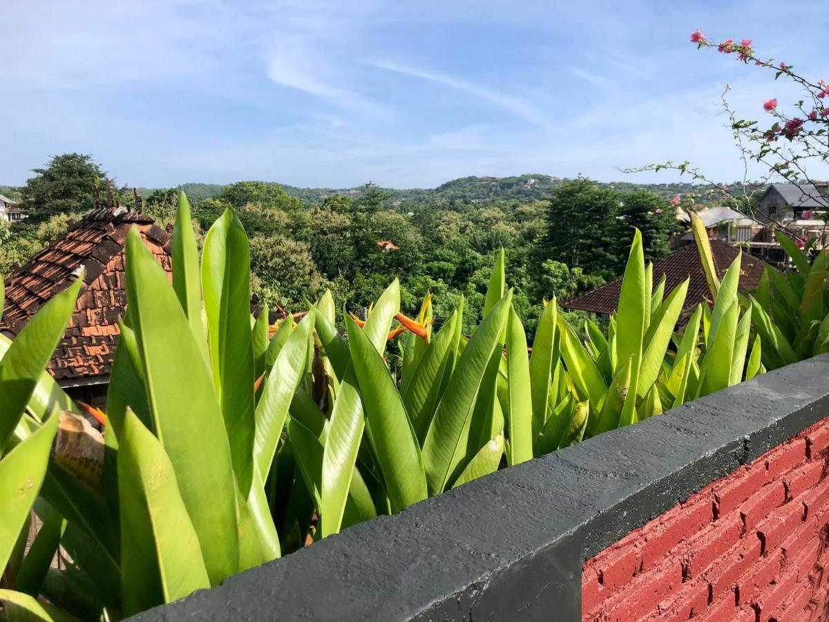 The Hidden Escapes Bingin- Sunset Rooftop Wood House With Ocean View & Private Kitchen Uluwatu Esterno foto